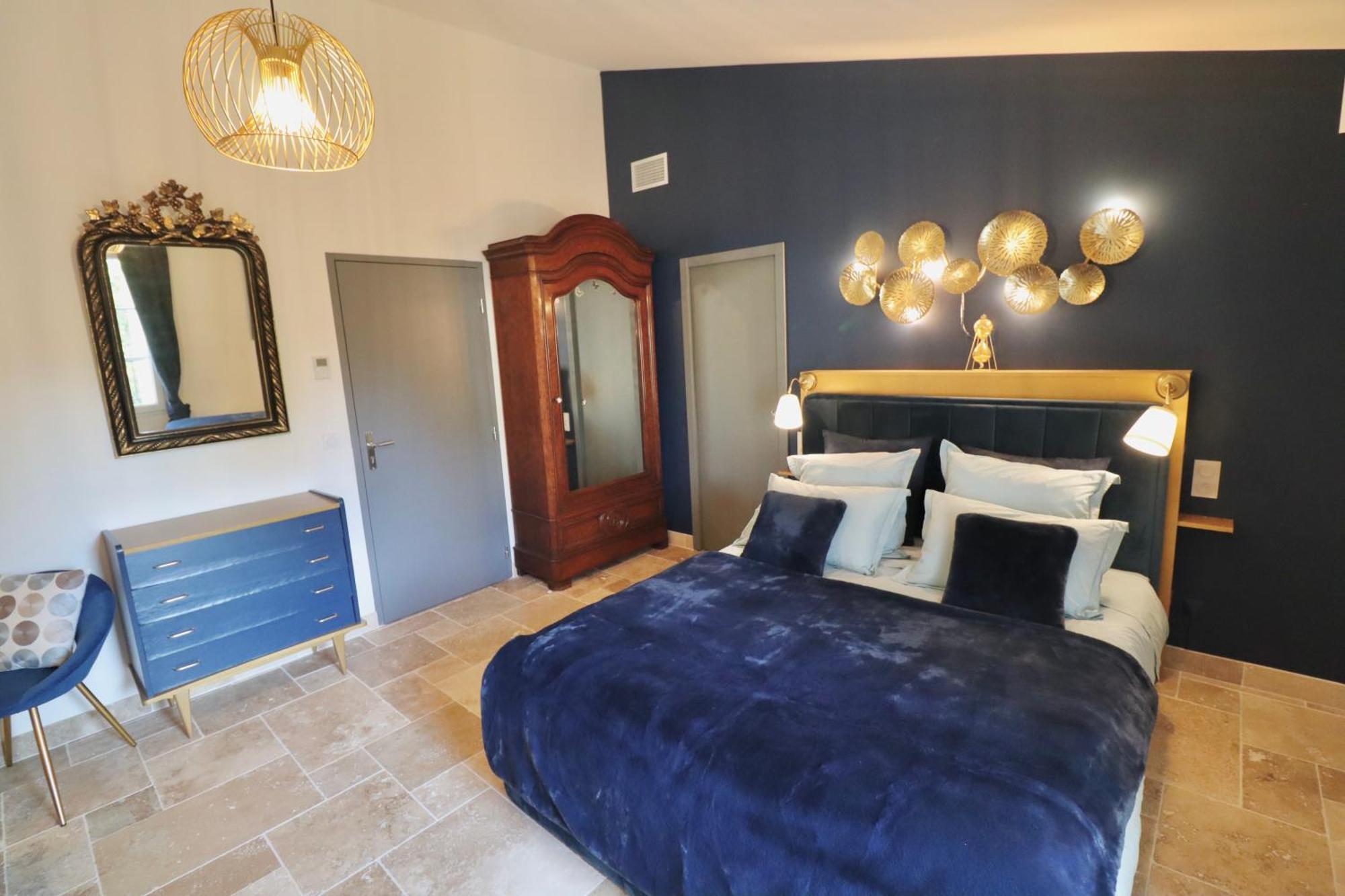 Chambres D'Hotes Avec Jacuzzi Et Piscine Au Mas De Cadoule Saint-Just  Rom bilde