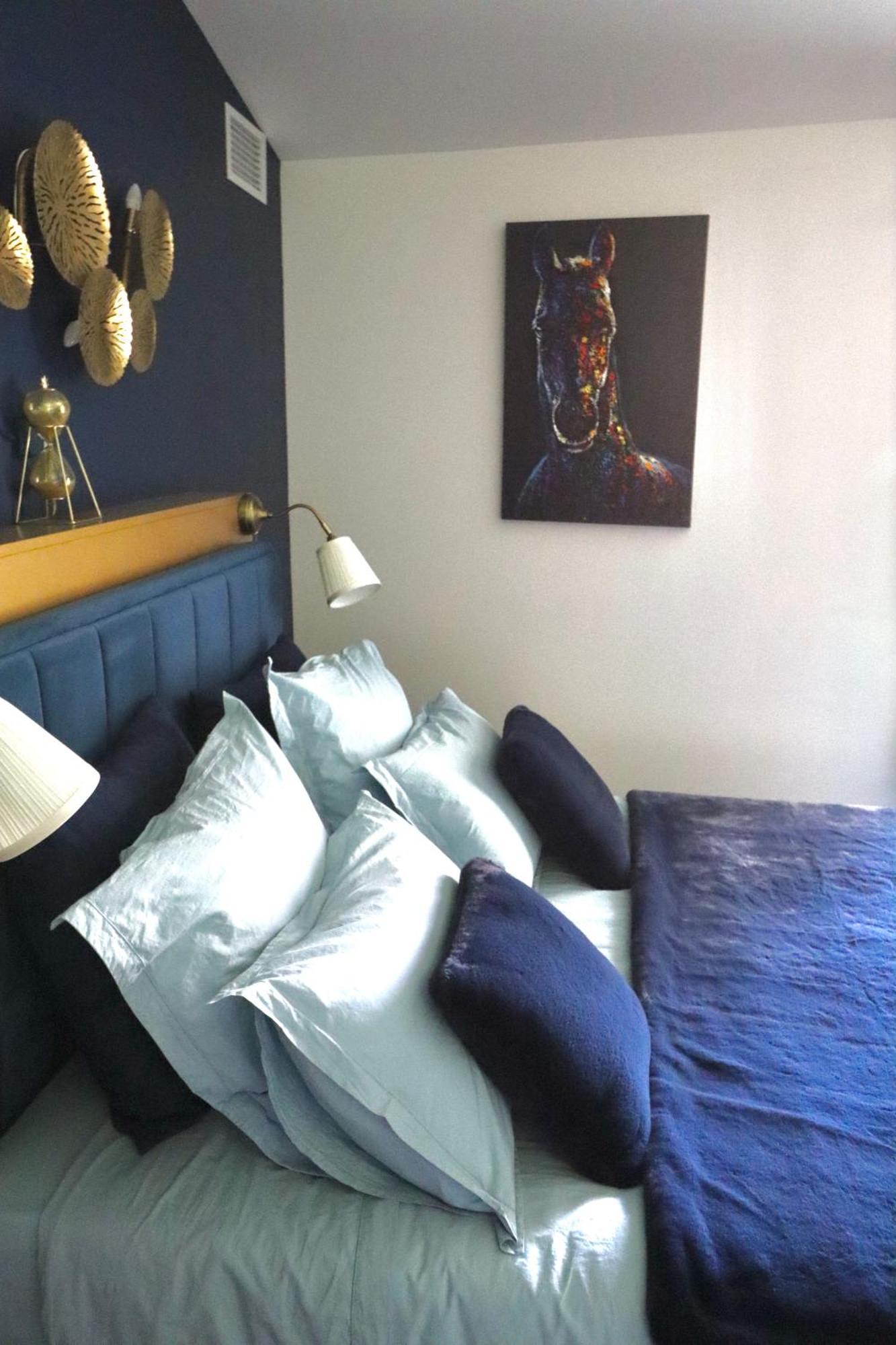 Chambres D'Hotes Avec Jacuzzi Et Piscine Au Mas De Cadoule Saint-Just  Rom bilde